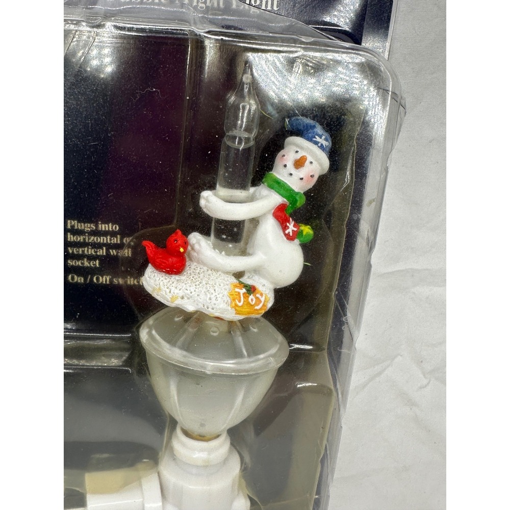 Bubble Night Light Plug In Christmas Snowman Cardinal